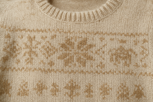 it needs to look fine gauge, that means a light knit