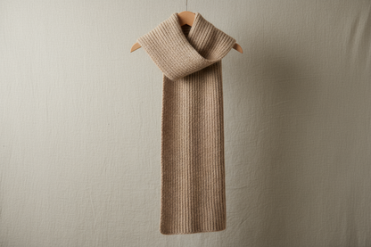 it must look like a scarf, not use any letter
It must look realistic