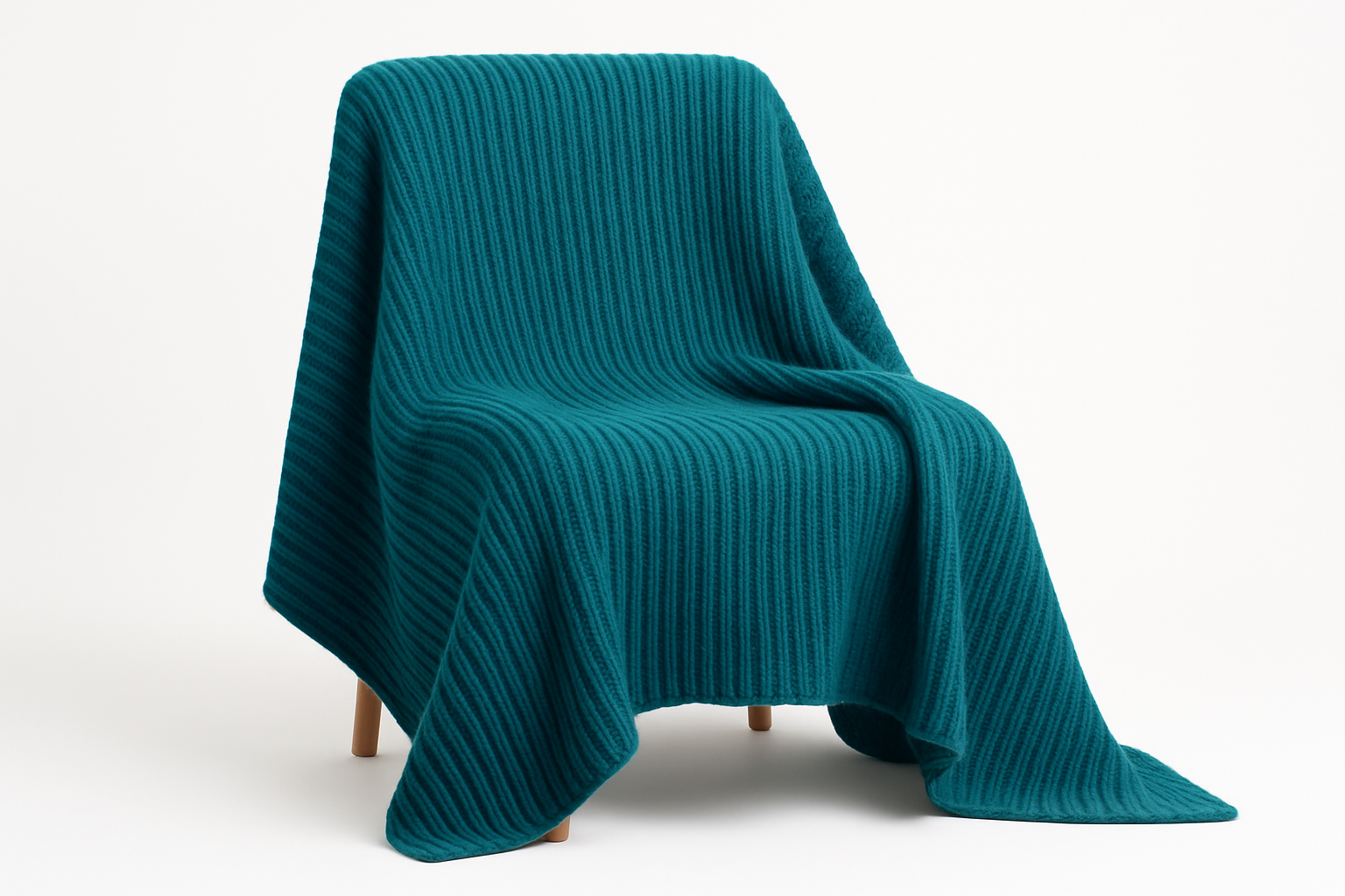 you must show a white background and professional for ecommerce